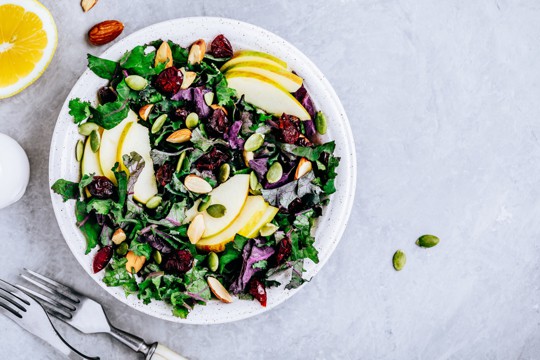 baby kale salad with quinoa and almonds