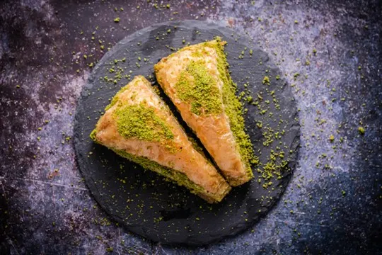 how long does baklava last