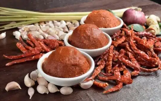 how to store curry paste