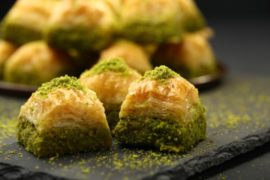 should baklava be served warm
