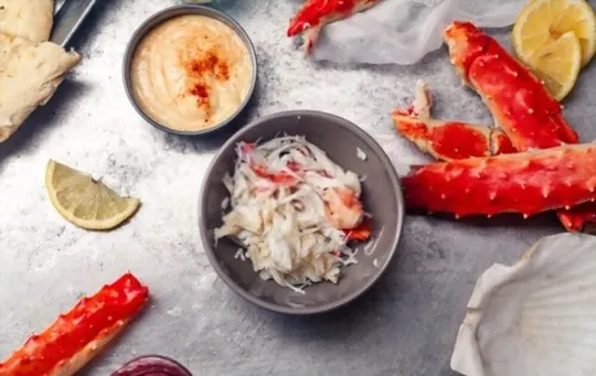 what does crab meat taste like