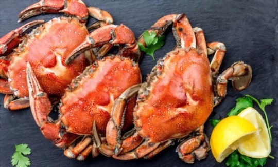 what does crab taste like