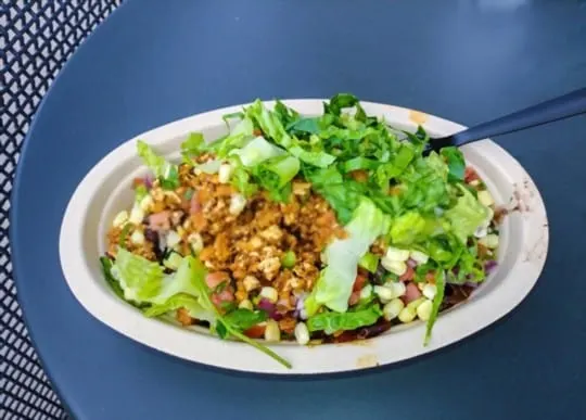 what is chipotle sofritas made of
