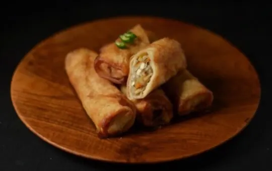 how long does frozen egg roll wrappers last