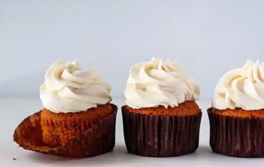 does freezing affect frosted cupcakes