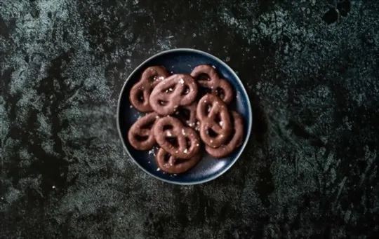 how to freeze chocolate covered pretzels