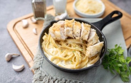 what to serve with chicken alfredo