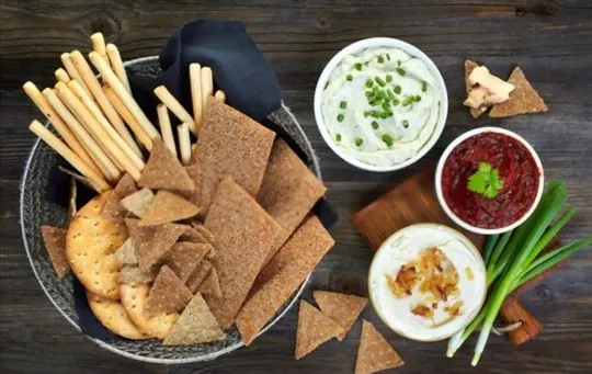 bread and crackers