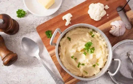 creamy mashed cauliflower