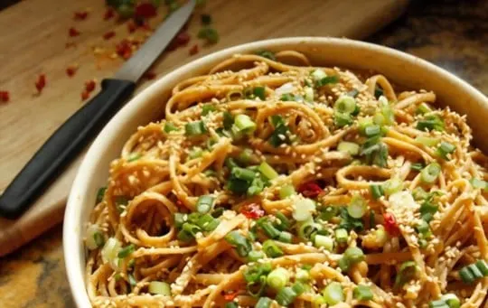 sesame noodles with shredded chicken