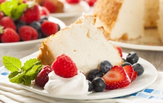 what to serve with angel food cake