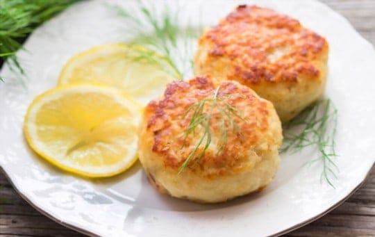what to serve with fish cakes