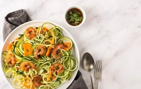 zucchini noodles with shrimp